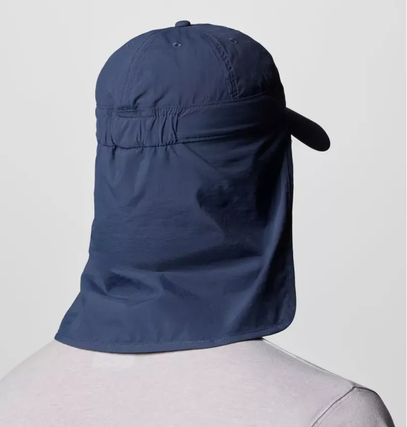 COLUMBIA Schooner Bank II in Nocturnal-1