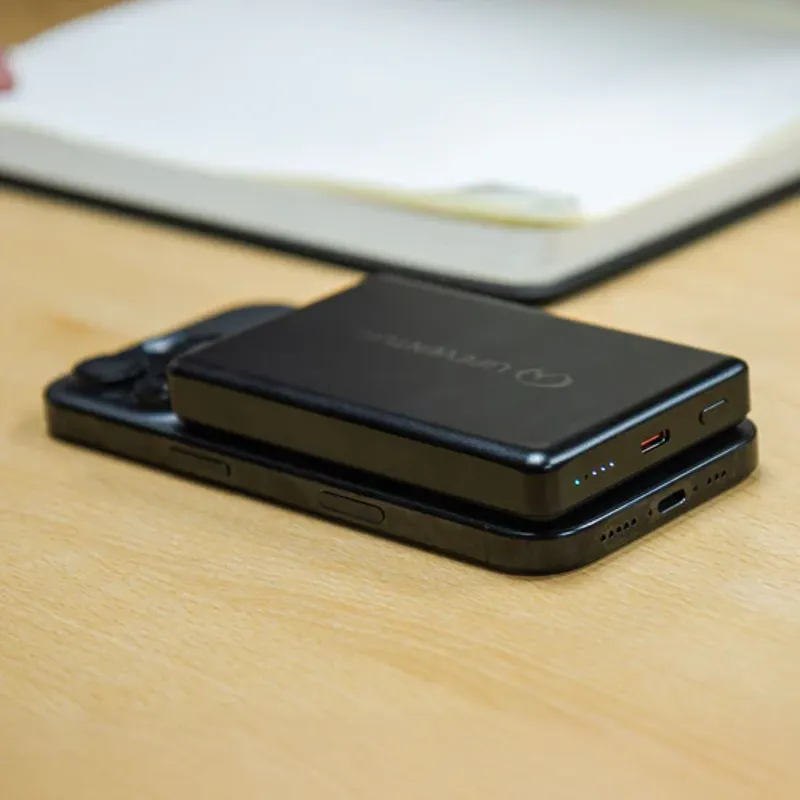 LIFESYSTEMS Ultra Slim Wireless Powerbank-4