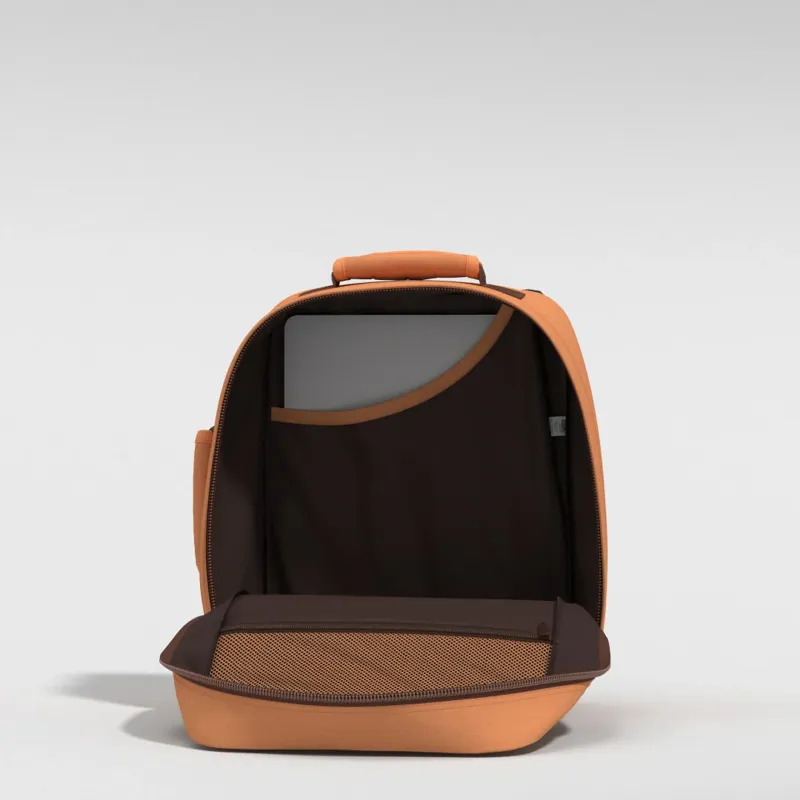 CABIN ZERO Classic 28 LItre Cabin Backpack in Gobi Sands-4