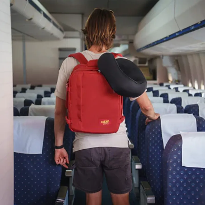 CABIN ZERO Classic 28 LItre Cabin Backpack in Ketchup-1