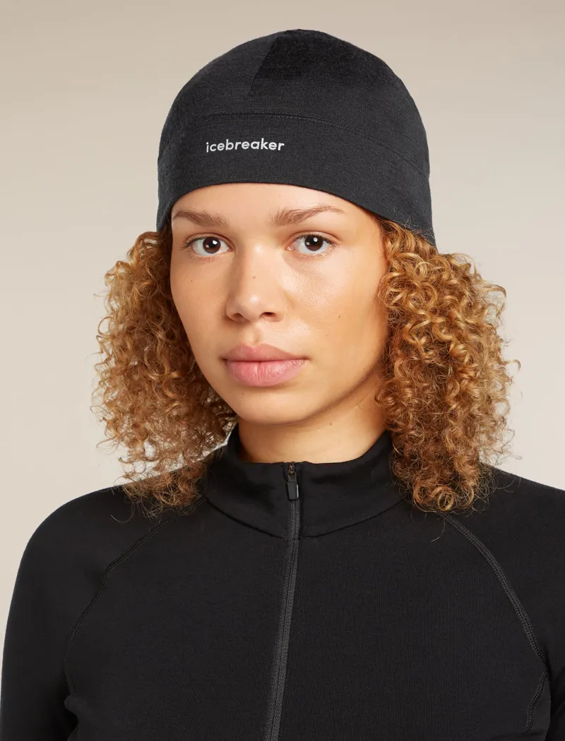 ICEBREAKER Oasis 200 Merino Wool Beanie in Black-2