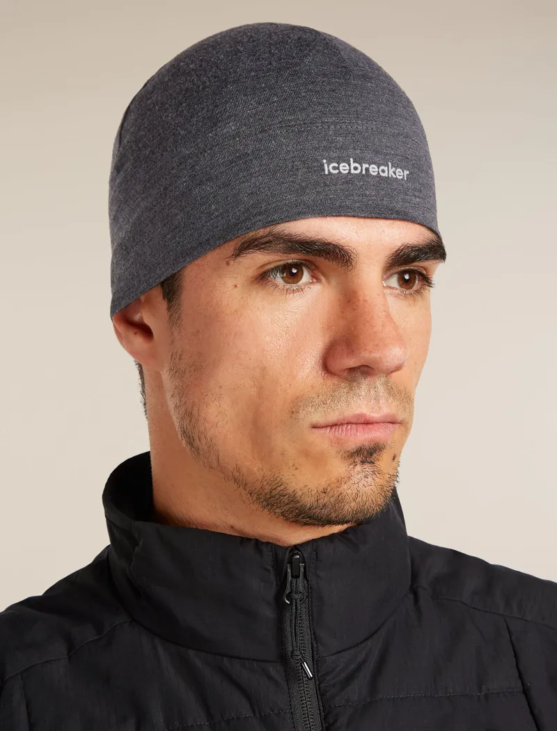 ICEBREAKER Oasis 200 Merino Wool Beanie in Jet Heather
