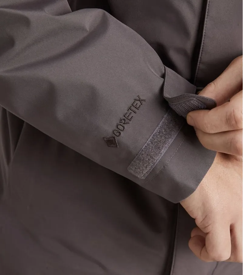 Kathmandu Bealey Gore-Tex Jacket in Light Quartz-6