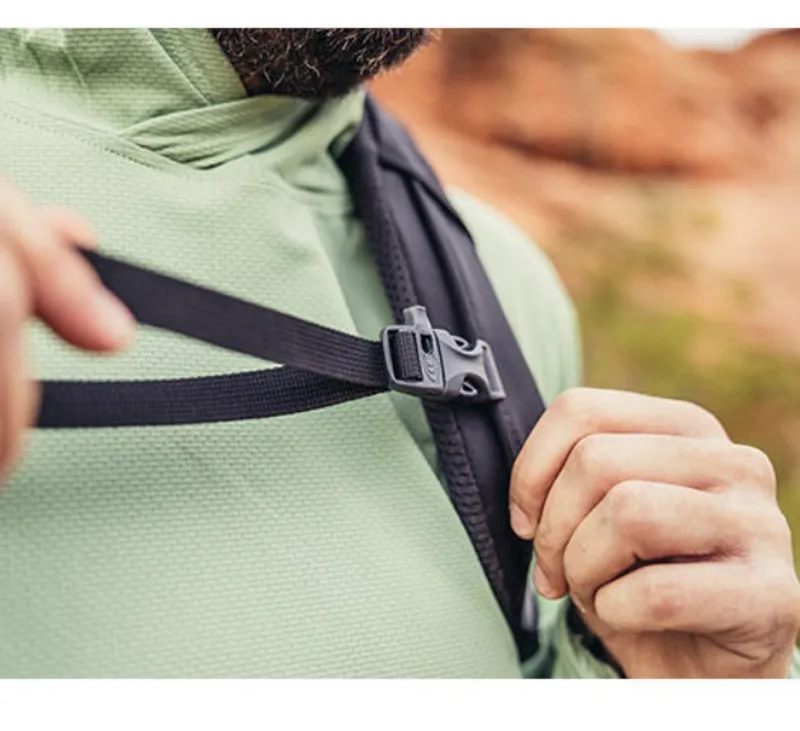 Gregory Trailflex Stout 70 Litre EU in Forest Black-6