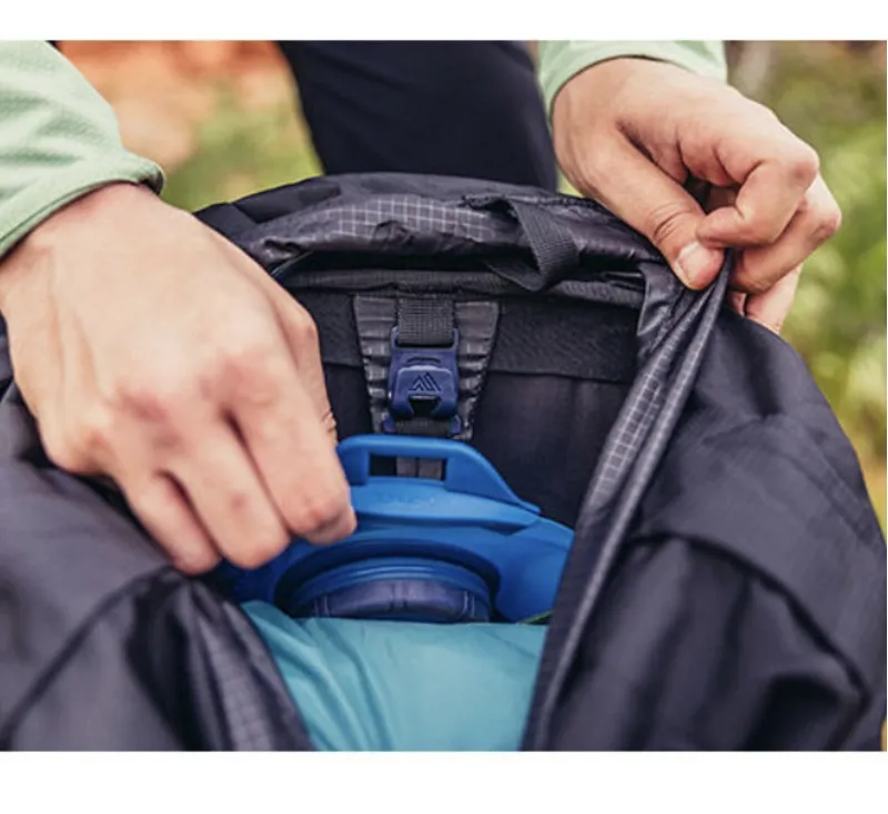 Gregory Trailflex Stout 70 Litre EU in Forest Black-9