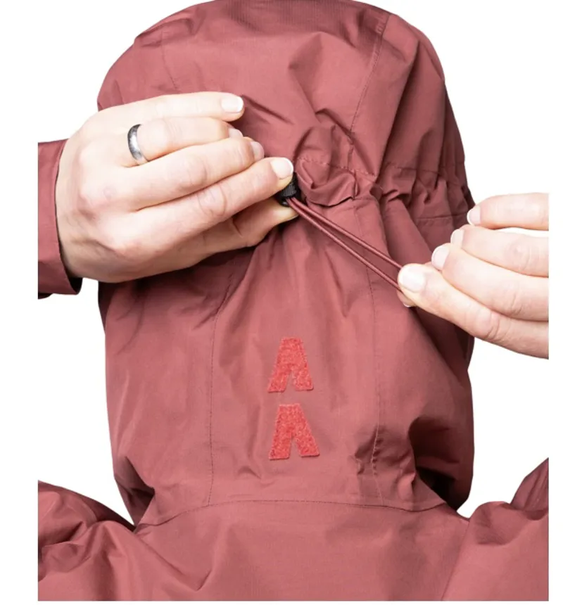 Sprayway Era Women's Gore-Tex Waterproof Jacket in Toffee Apple-3