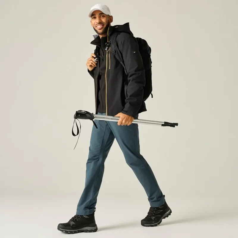REGATTA Birchdale Waterproof Jacket in Black/Wood Brown