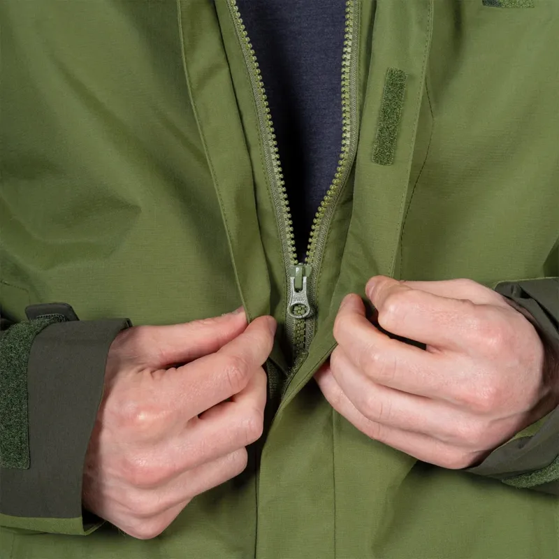 SPRAYWAY Maxen Gore-Tex Waterproof Jacket in Cypress/Forest-9