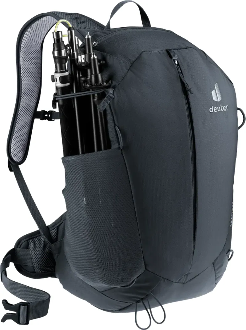DEUTER AC Lite 17 Litre in Black-6