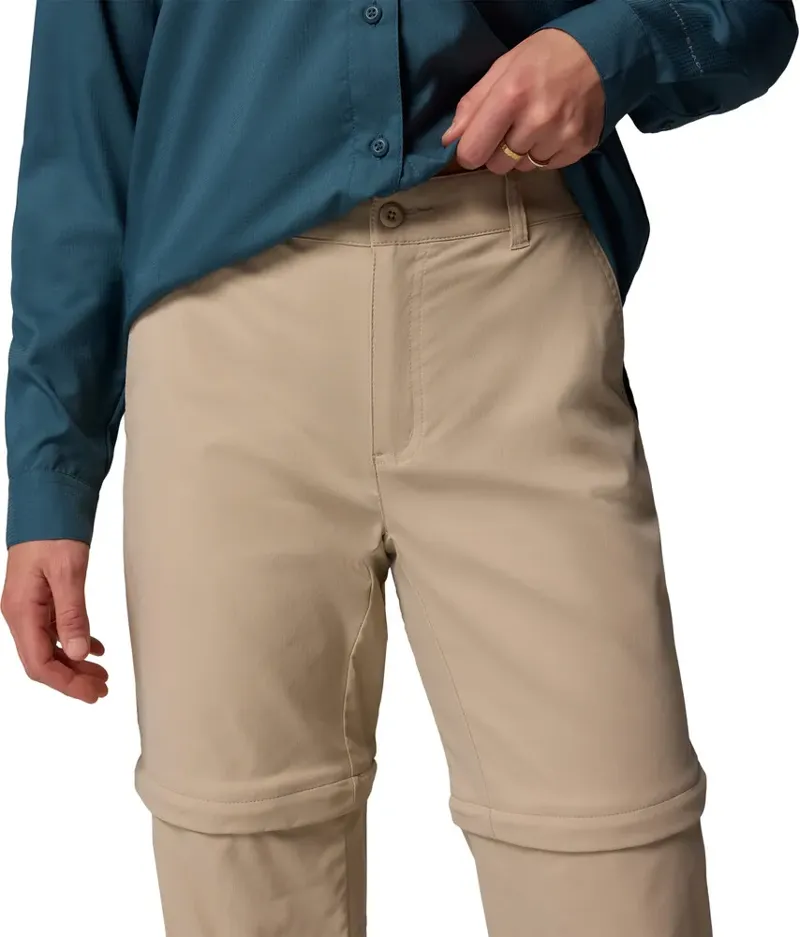 COLUMBIA Women's Leslie Falls Convertible Hiking Pant in Fossil-2
